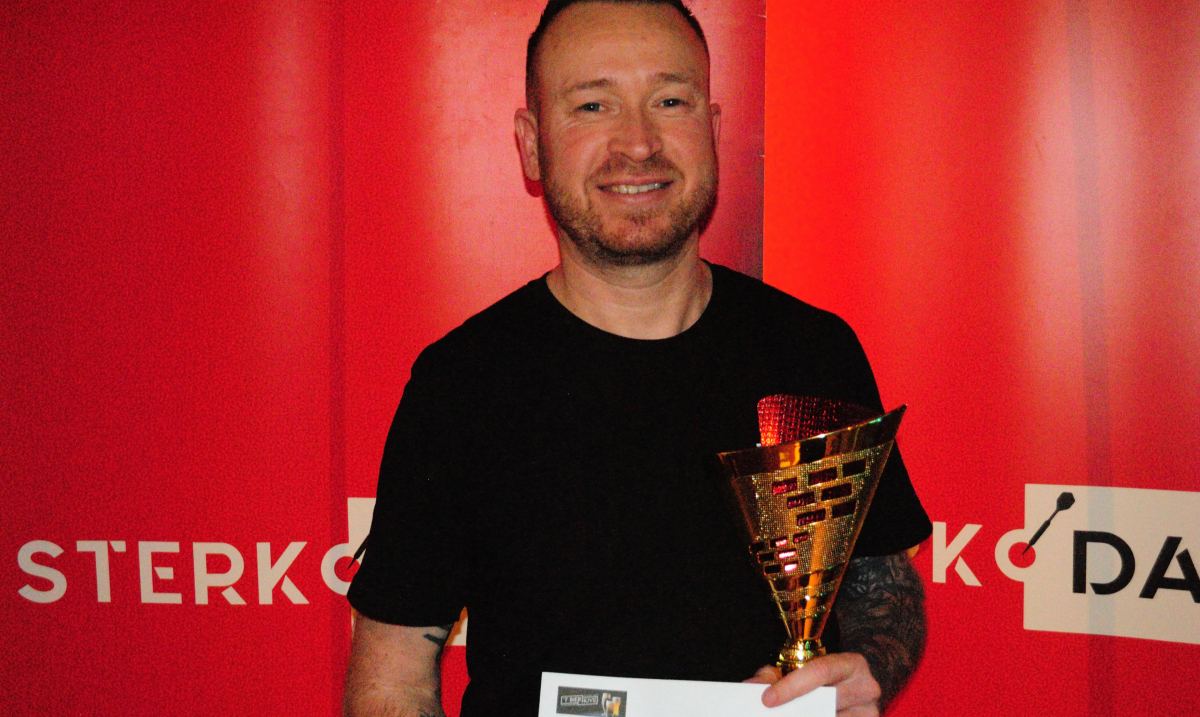 Geert de Vos en Jana Kanovska winnen OostVlaanderen Darts Championship